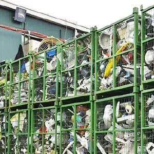 製品を保管するラック