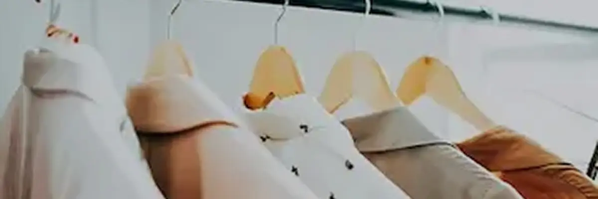 倉庫内の備品探索