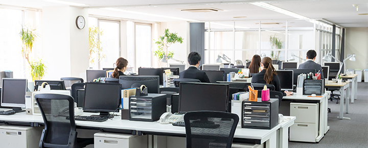 オフィスの金属製キャビネット・ロッカーの資産棚卸