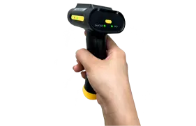 SR160外観：背面（手持ち）